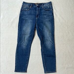 Judy Blue Slim Fit jeans 15|32‎